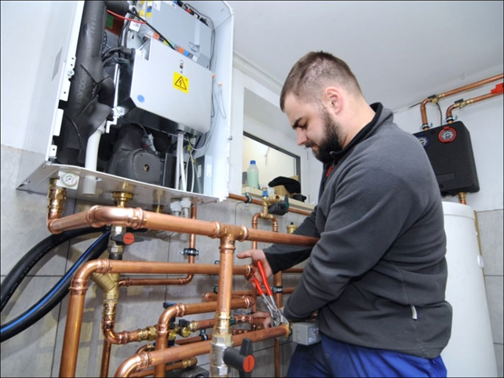 Schon mal nachgedacht über eine Ausbildung zum/zur… – Anlagenmechaniker